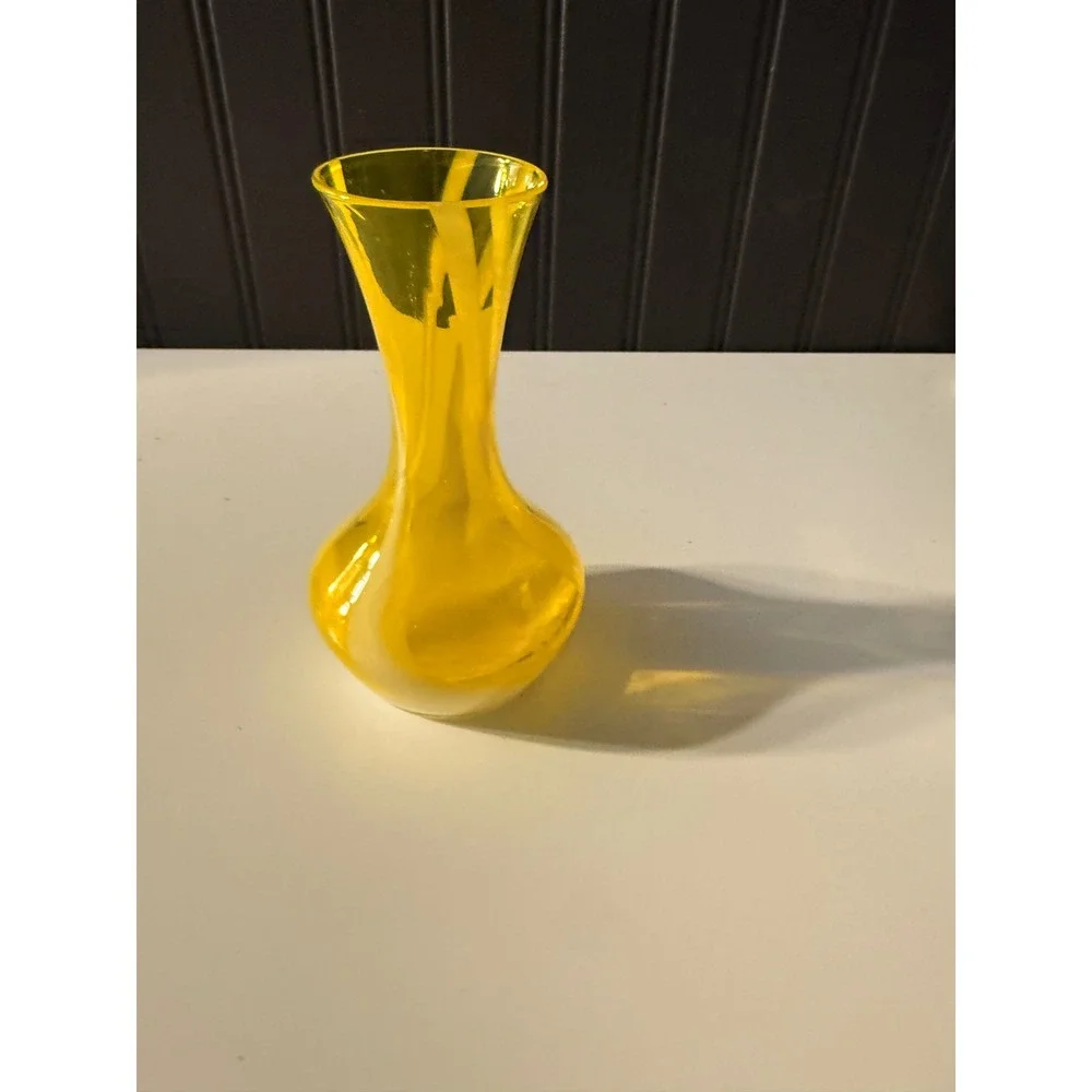 Hand blown yellow and white swirl bud vase